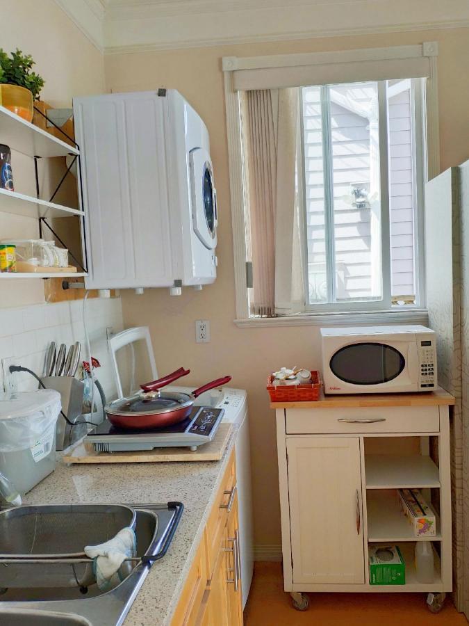 Helen'S House / Close To Skytrain And Airport Vancouver Esterno foto